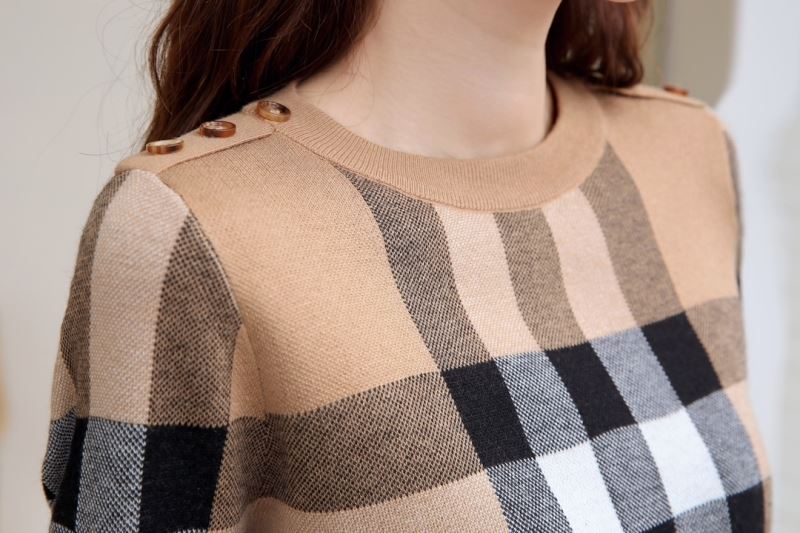 Burberry Sweaters